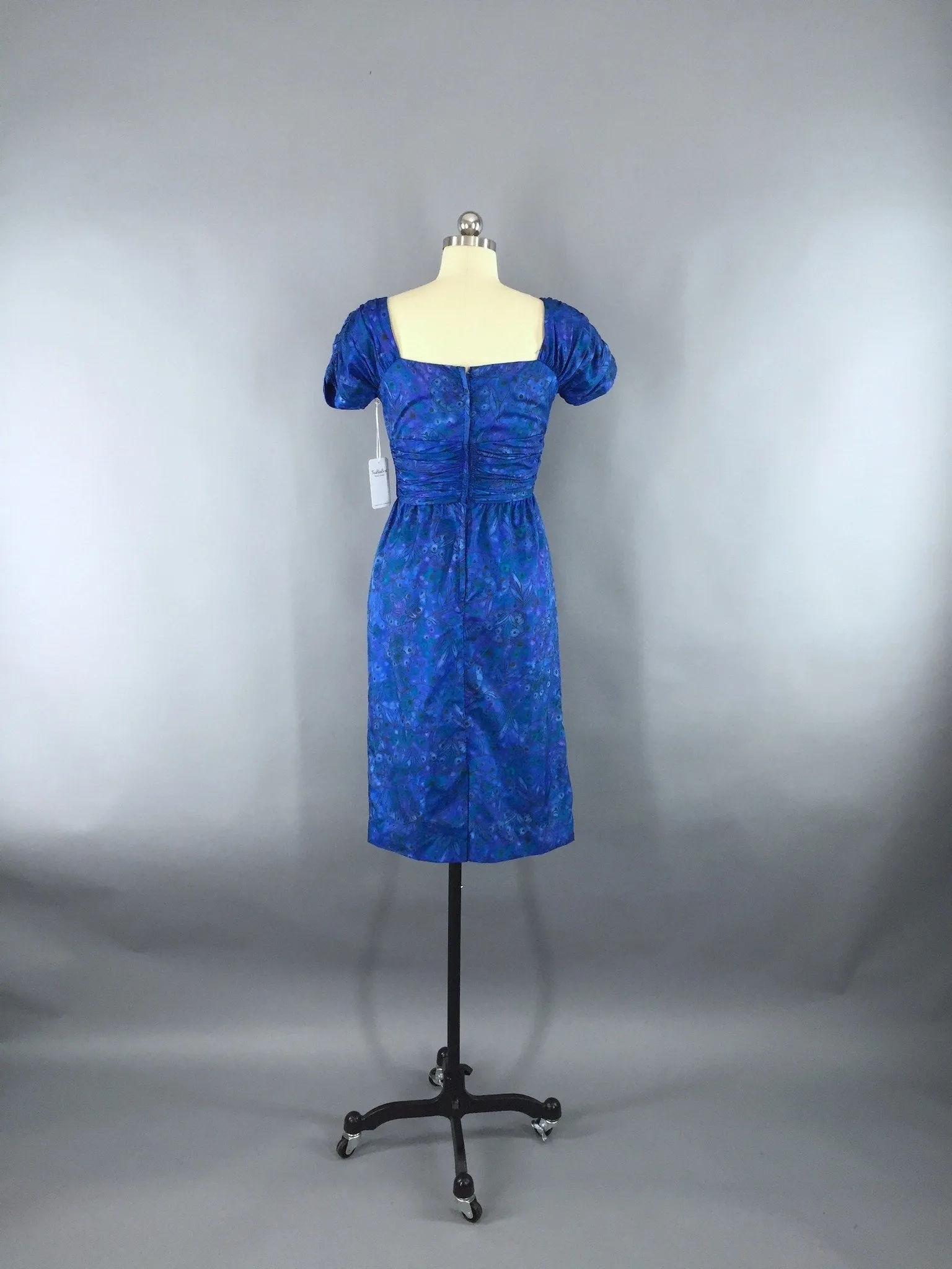 1950s Vintage Dress with Blue Floral Print