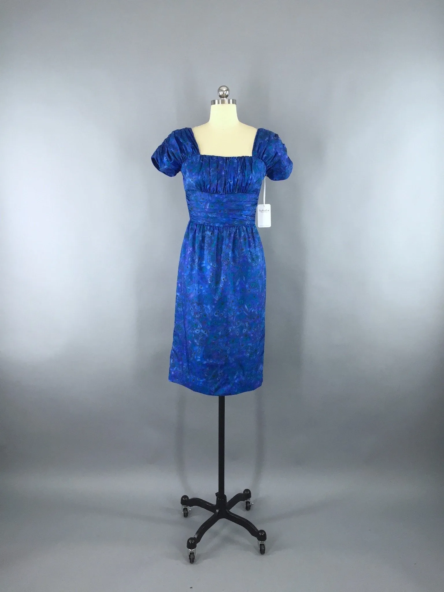 1950s Vintage Dress with Blue Floral Print