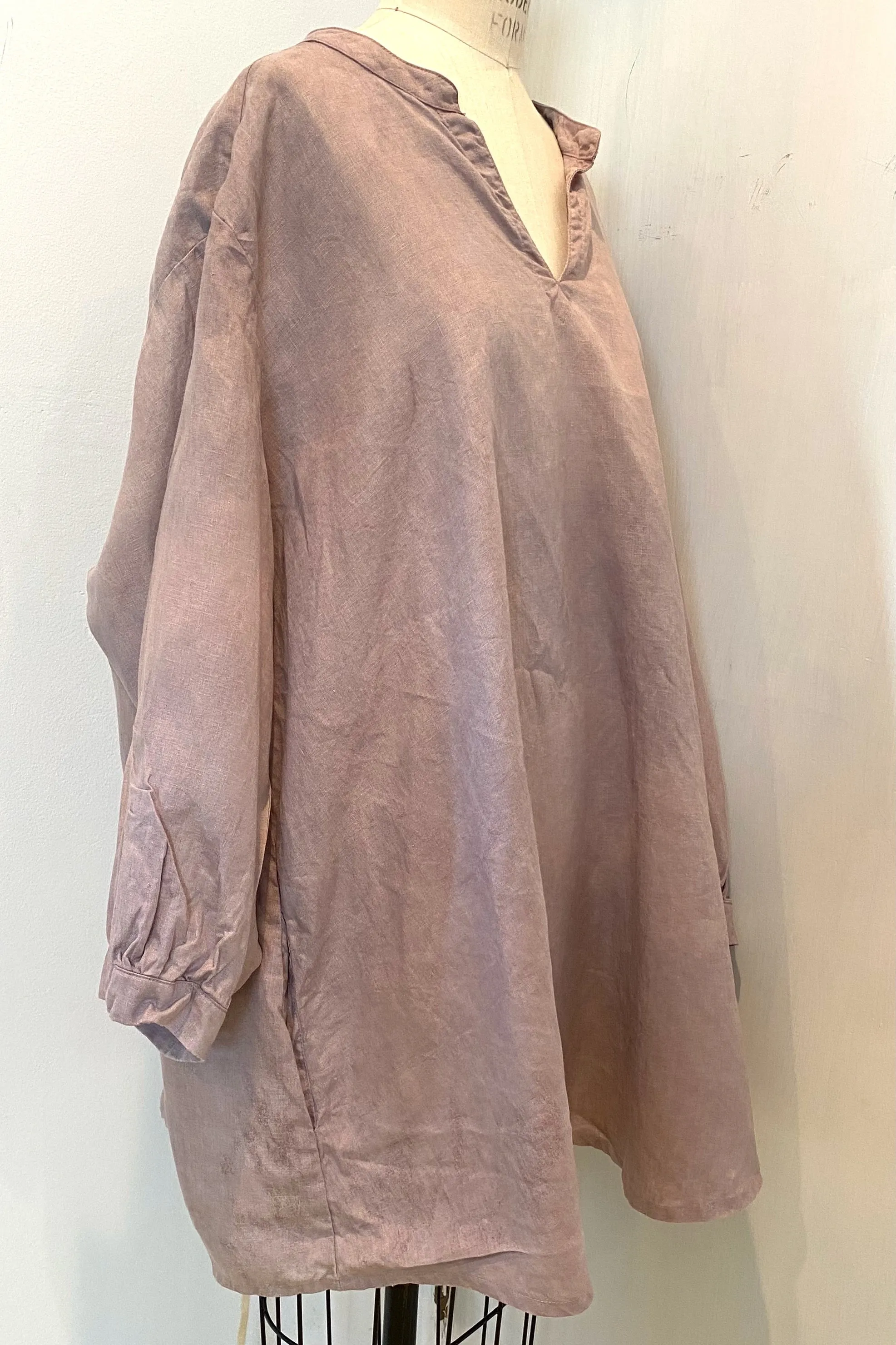 Botanically Dyed Linen Tunic in Mauve Size 3