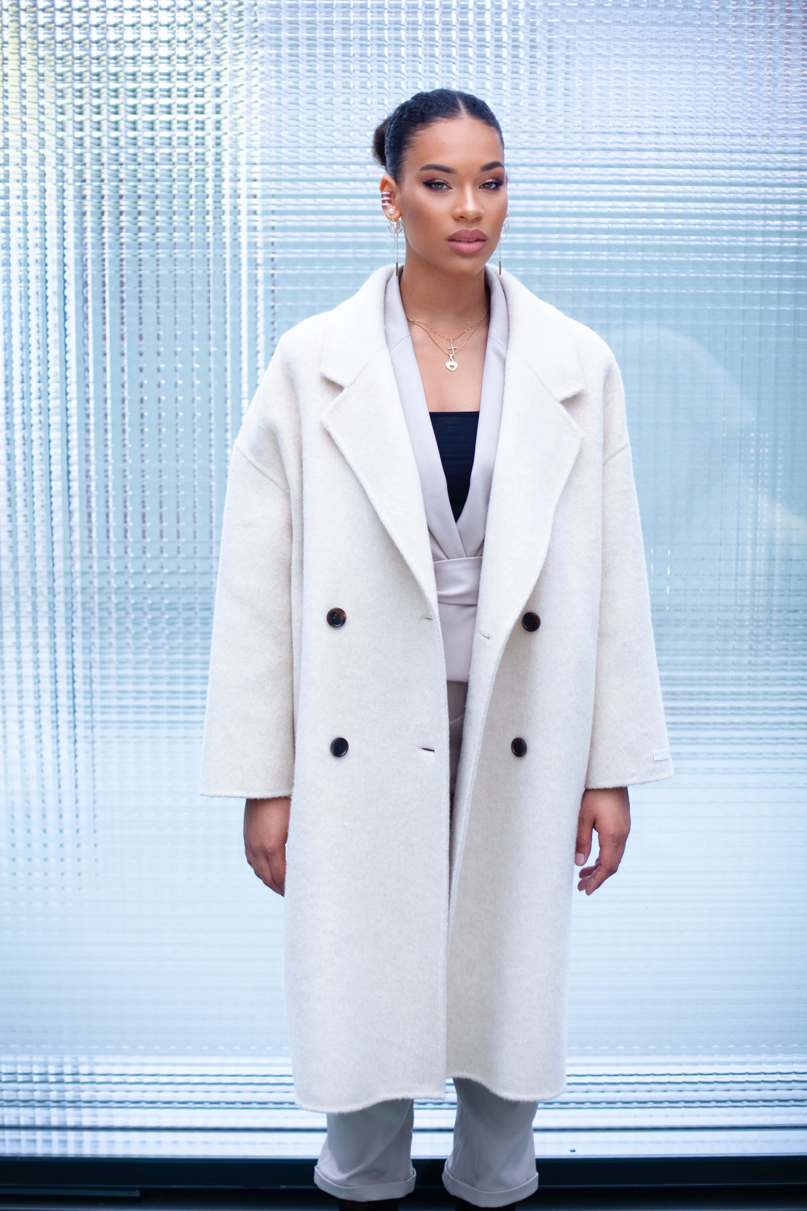 BOYFRIEND OVERSIZED WHITE COAT