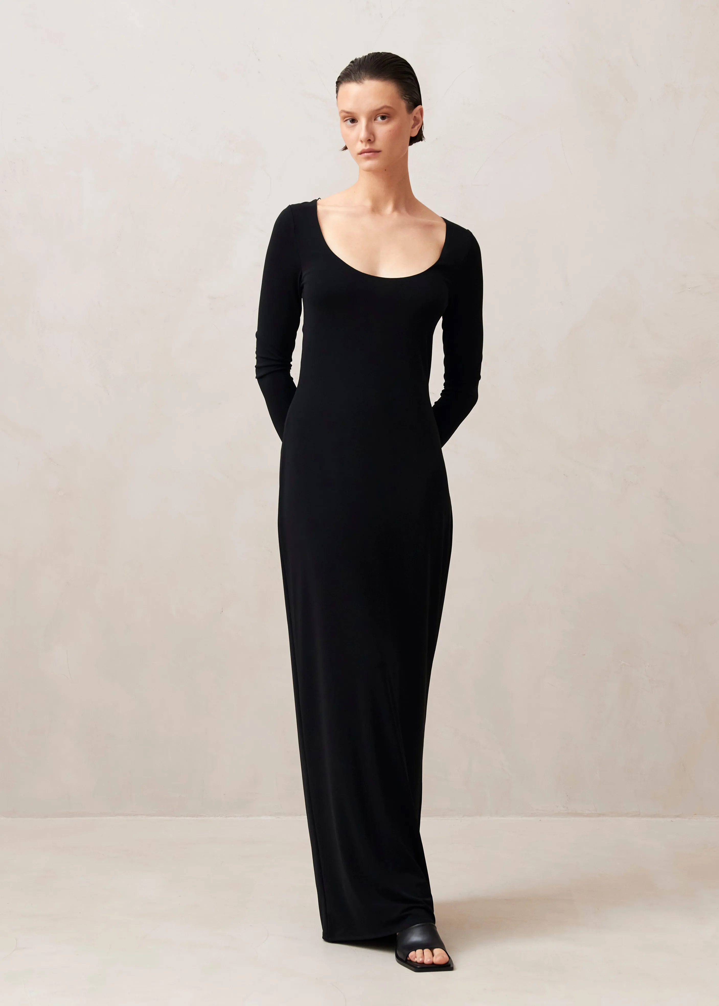 Freja Black Midi Dress