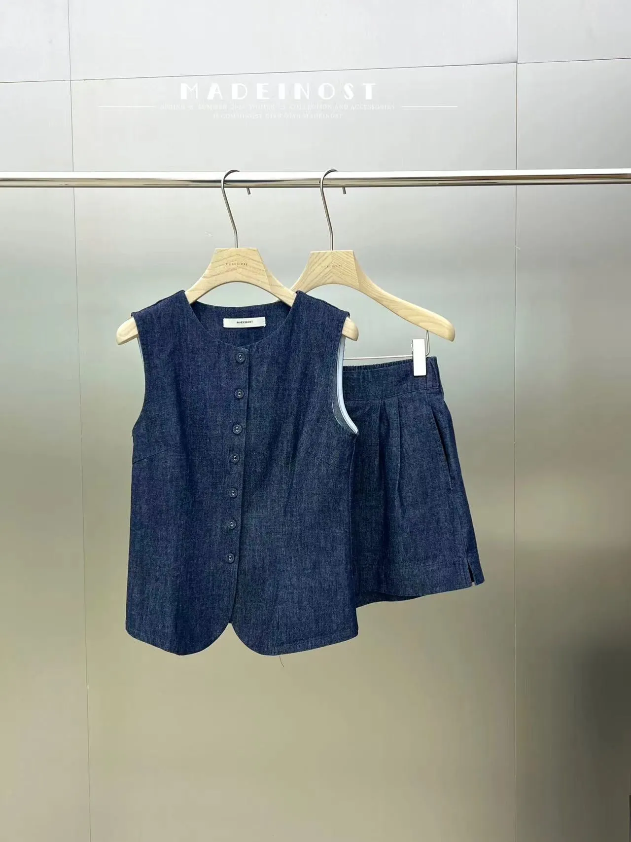 Madeinost Summer Minimalist Blogger Style Pure Wash Denim Vest Elastic Waist Shorts Two-Piece Suit